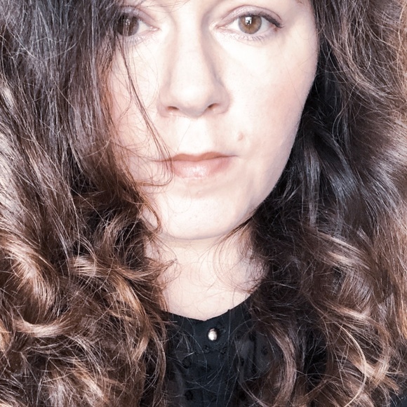 Meet your Posher, Christine - Picture 1 of 1